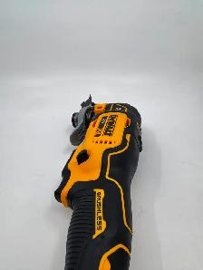 DEWALT DCS356B 20V MAX XR 3-Speed Oscillating Multi-Tool $89.99 - Photo 6