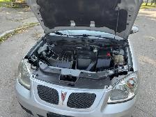 2009 Pontiac G5 SE - Photo 6