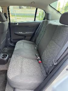 2009 Pontiac G5 SE - Photo 10