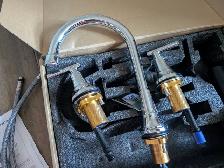 Brand New Chrome Bathroom Faucet For Sale - Photo 5