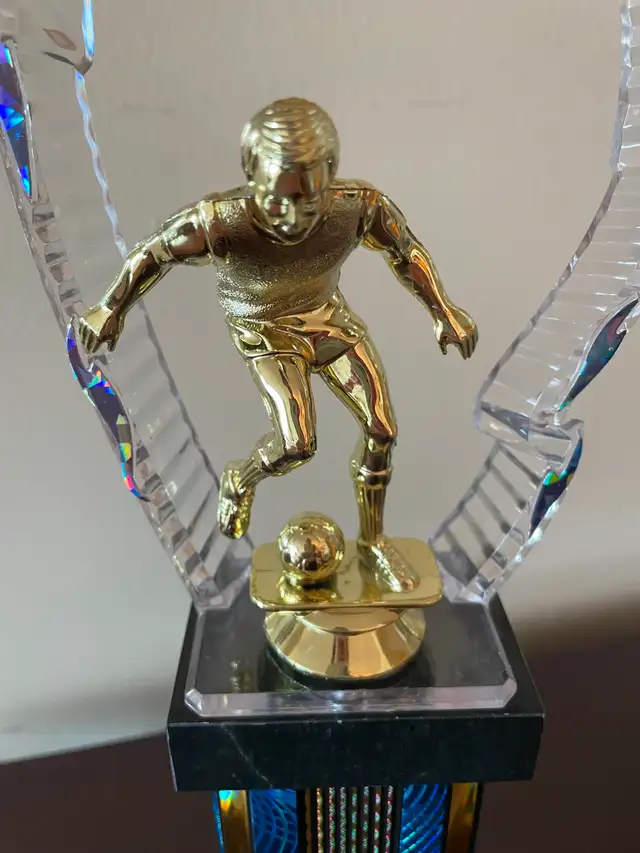 Vintage "Winged" Soccer Club Indoor Trophy – 2007