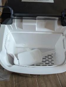 Brand New Portable Ice Maker For Sale - Photo 6