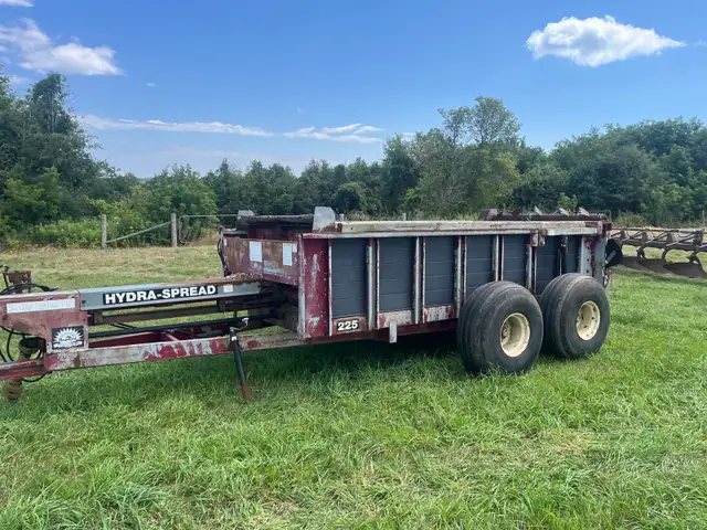 225 hagadorn spreader