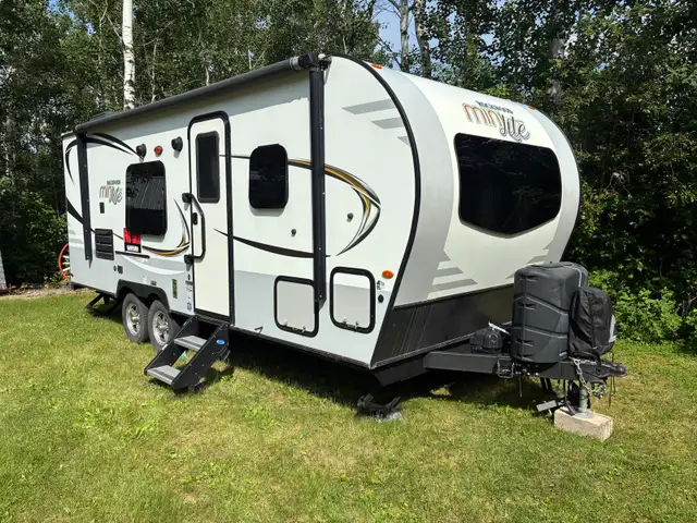2019 Rockwood  2306mini lite trailer