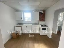 2 Bedroom, 1 Bath Apt - 245 McIntyre St. - $1850/month - Photo 3
