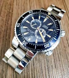ORIS CHRONOGRAPH, AUTOMATIC MINT CONDITION $2000