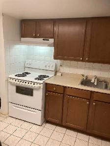 1 PRIVATE BTM ROOM for rent FEMALE ONLY - Photo 2