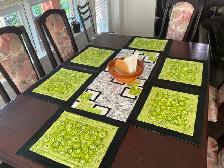 Dining room table with 6 chairs , - Photo 5