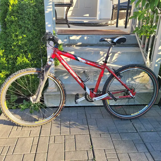 Rocky Mountain Fusion Mountain Bike