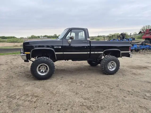 1984 k10 short box 4x4 454 lifted