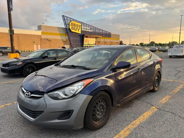 2011 Hyundai Elantra Automatic Remote Start 2 Keys AC