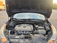 2011 Hyundai Elantra Automatic Remote Start 2 Keys AC - Photo 6