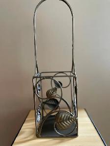 Metal Wine Bottle Holder - NEW