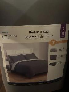 Brand new King bed frame    7 piece bed set