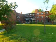 1 Bedroom Apt Available at 2685 King St E, Hamilton!!
