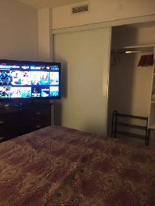 room in beautiful condo available - Photo 5
