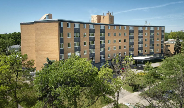 2-Bedroom Sublet at 555 Lanark St |  HALF MONTH RENT FREE!