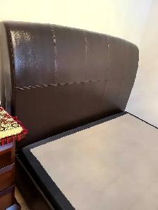 Queen bed in leather $250 with box - Photo 4