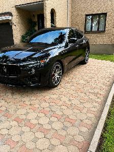 2020 Maserati Levante SQ4 - Photo 2