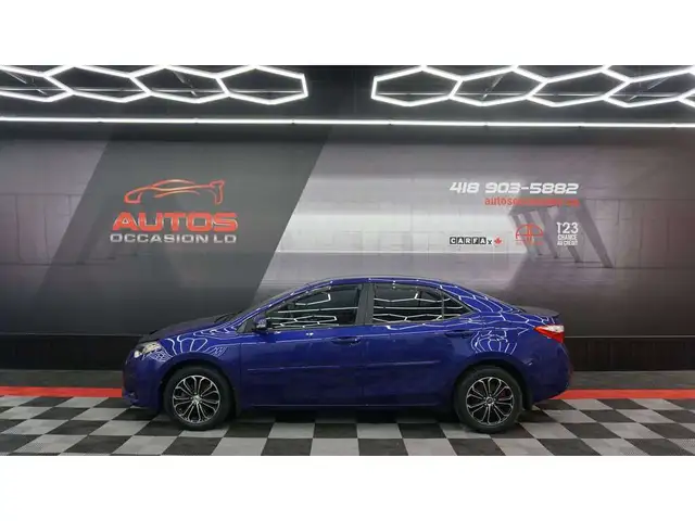 2015 Toyota Corolla S  SPORT  AUTO FULL ÉQUIPÉ TOIT OUVRANT SI