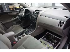 2013 Toyota Corolla CE AUTO FULL A/C TOIT OUVRANT SIÈGES BLUETOO - Photo 17