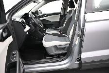2025 Volkswagen Taos TRENDLINE WHY WAIT? DRIVE HOME TODAY! - Photo 16
