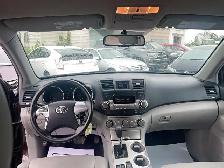 2013 Toyota Highlander BASE - Photo 13