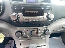 2013 Toyota Highlander BASE - Photo 16