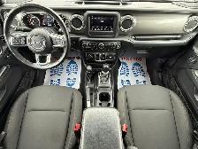 2018 Jeep Wrangler Unlimited Sahara - Photo 9
