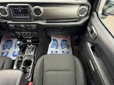 2018 Jeep Wrangler Unlimited Sahara - Photo 12
