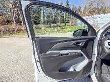 2027 Chevrolet Bolt RS- Heated Vented Seats - Reverse Camera - Photo 17