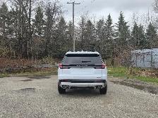 2026 GMC Acadia Denali- SuperCruise - Demo/Used - Photo 13