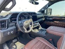 2026 GMC Sierra 3500HD Crew Cab Denali Ultimate - Photo 3