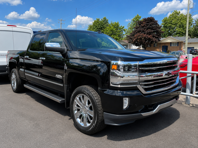 Chevrolet Silverado 1500 High Country cabine multiplace 143,5 po