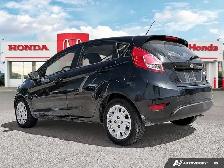 2015 Ford Fiesta - Photo 4