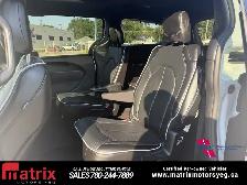 2025 Chrysler Pacifica Limited - Photo 9