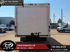 2018 GMC Savana 3500 16 FT Cube Van - 6.0 L Gas - Photo 5