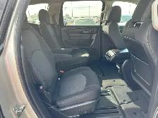 2014 Chevrolet Traverse 1LT : AWDBackup Cam 7 Passenger - Photo 9