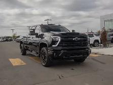 2024 Chevrolet Silverado 2500HD LT LT Midnight Edition 6.6L - Photo 13