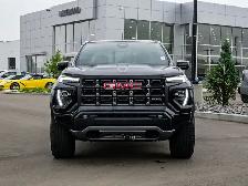 2025 GMC Canyon AT4 Premium Nightfall Edition 2.7T | Head-Up - Photo 3