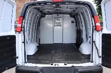 2025 Chevrolet Express Cargo Van RWD 2500 135' - Photo 18