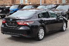 2021 Toyota Camry HYBRID LE Auto - Photo 2