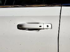 2026 Chevrolet Suburban LT - Photo 8
