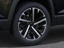 2027 Chevrolet Equinox AWD RS - Photo 9