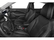 2023 Ford Mustang Mach-E - Photo 6