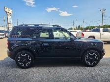 2022 Ford Bronco Sport Outer Banks 4x4 - Photo 6