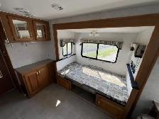 2001 Triple E 214SS Couples Model - Photo 12