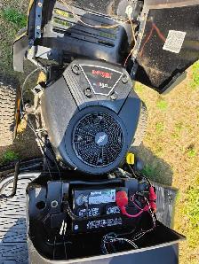 Lawn Tractor - Photo 4