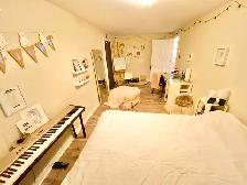 Room For Rent (On The Hill Uptown) Dog & Cat Friendly - Open Now - Photo 2