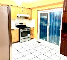 Full House for Rent – Great Location! Available NOW - Photo 7